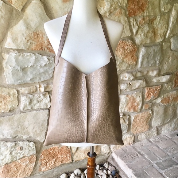 New!! Crocodile Tote and Cutch Combo in Taupe - Picture 4 of 8